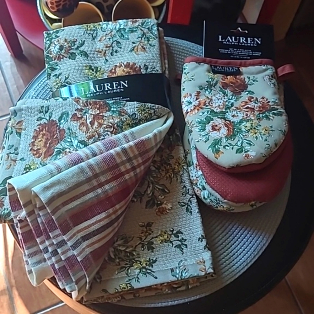 Ralph Lauren Kitchen Towels and Mini Mitts